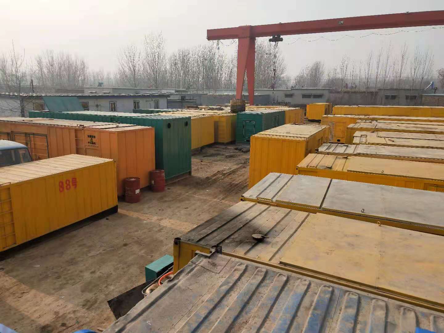 宁南租赁发电机-灰尘、风沙对柴油发电机组造成哪些不良影响？