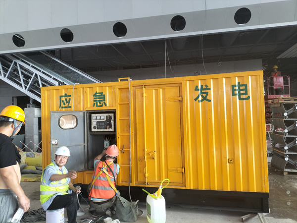 宁南怎样判断空气滤清器是否需要更换？